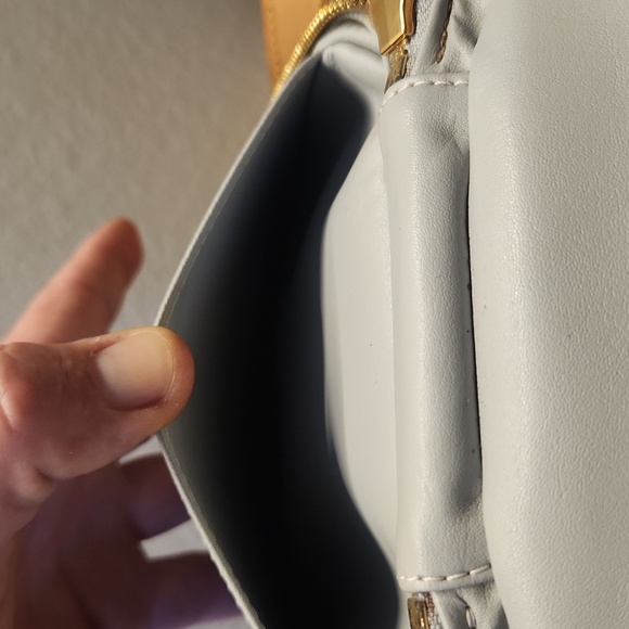 Louis Vuitton Vernis Wooster Crossbody, Custom Color - Picture 13 of 16